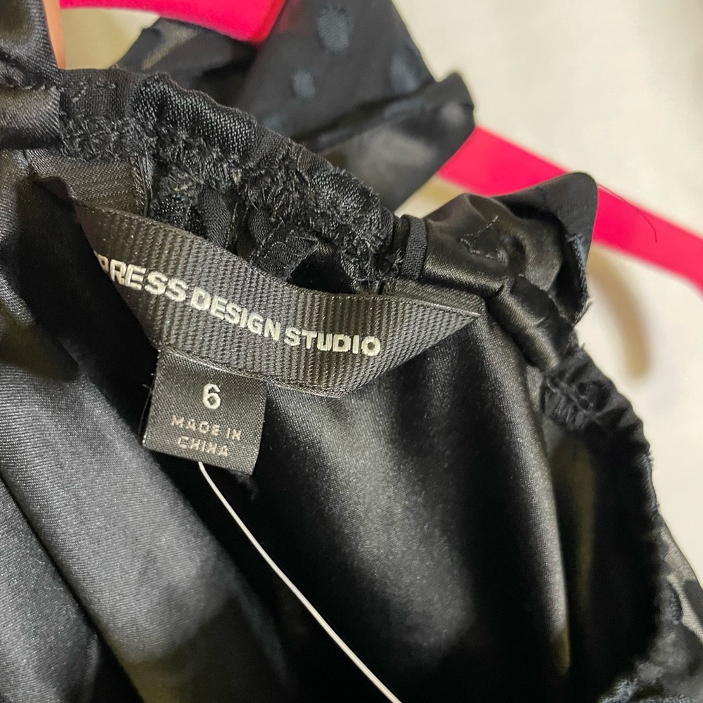 NWT Express Design Studio Black Halter Tank Top with black dots pattern Size 6 - Picture 9 of 11